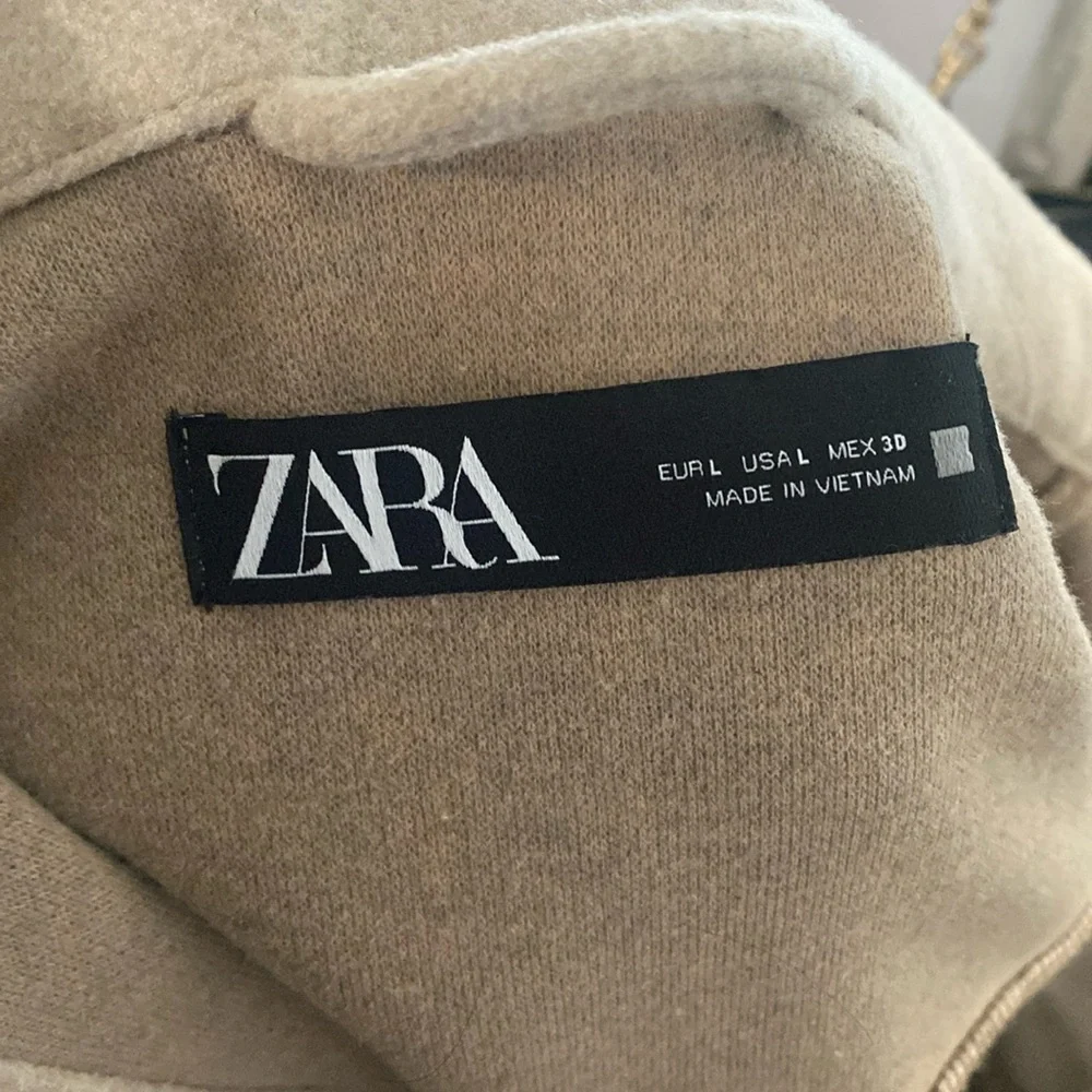 Wool coat - Picture 3 of 4